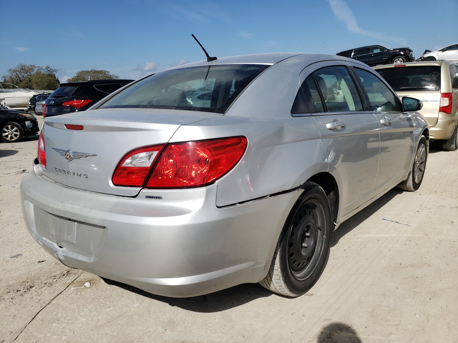 Photo 3 VIN: 1C3CC5FB0AN233900 - CHRYSLER SEBRING LI 