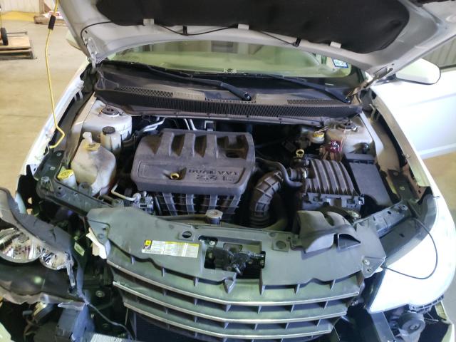 Photo 6 VIN: 1C3CC5FB4AN197550 - CHRYSLER SEBRING LI 