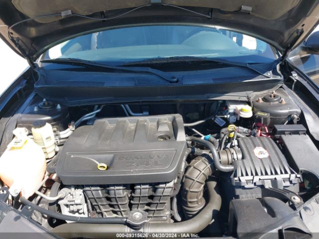 Photo 9 VIN: 1C3CC5FB9AN200149 - CHRYSLER SEBRING 