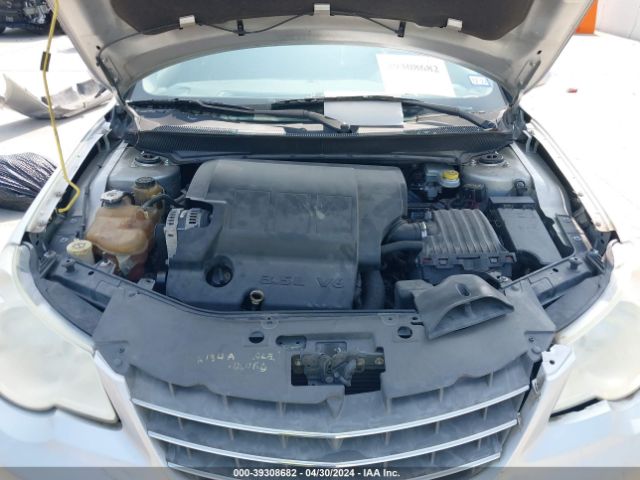 Photo 9 VIN: 1C3CC5FV3AN159964 - CHRYSLER SEBRING 