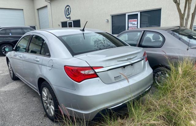 Photo 2 VIN: 1C3CCBAB0CN100434 - CHRYSLER 200 LX 