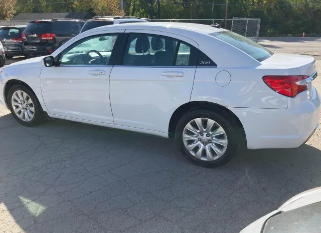 Photo 2 VIN: 1C3CCBAB0DN686084 - CHRYSLER 200 