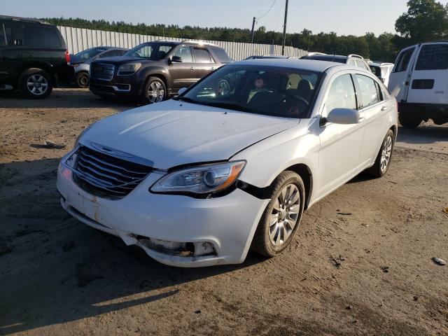 Photo 1 VIN: 1C3CCBAB0EN141567 - CHRYSLER 200 LX 