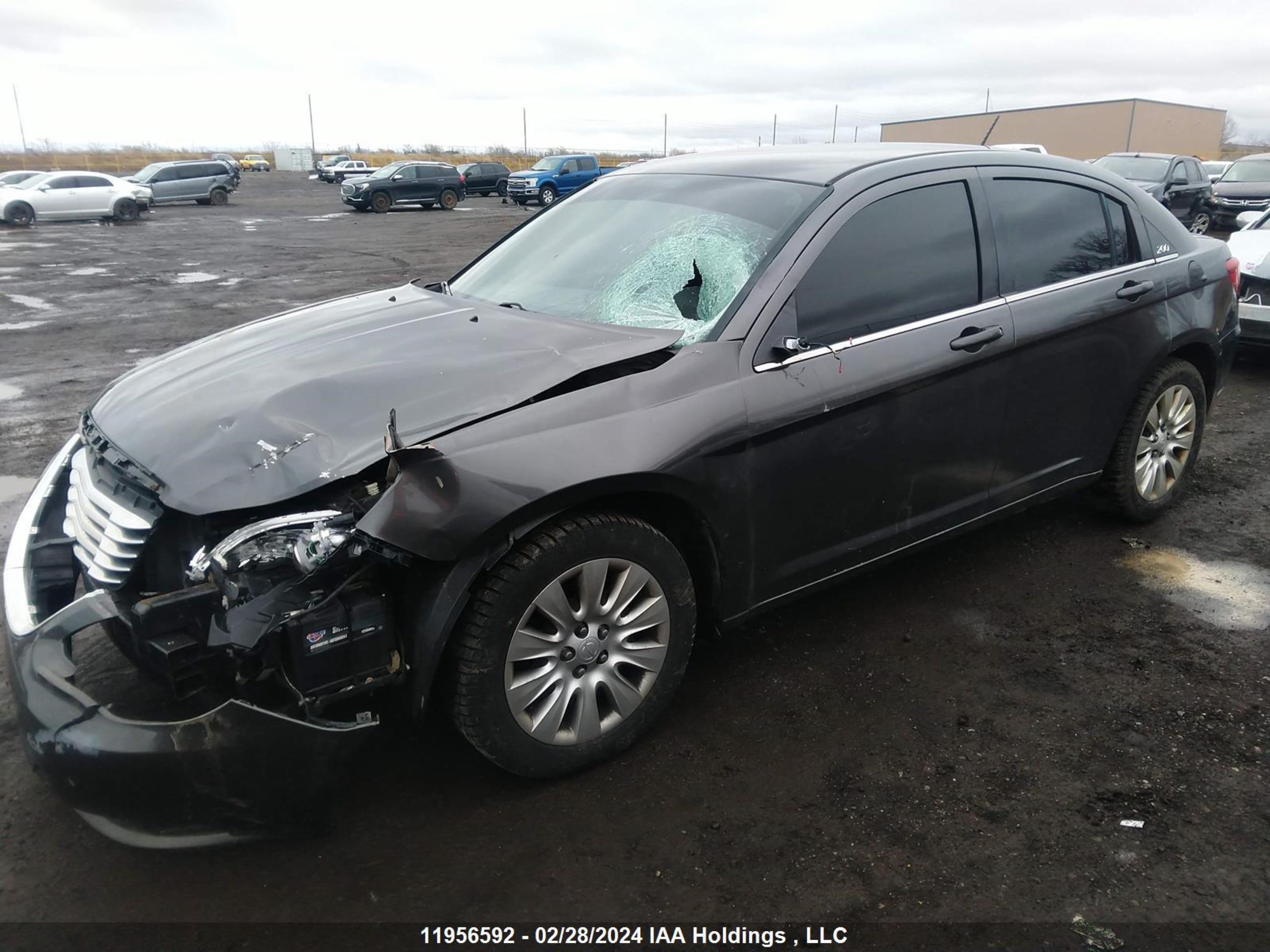 Photo 1 VIN: 1C3CCBAB0EN231690 - CHRYSLER 200 