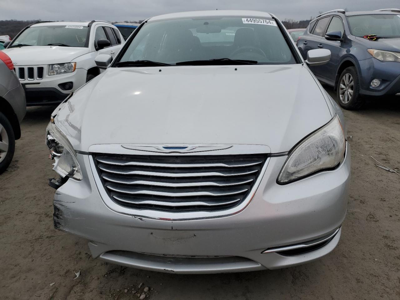 Photo 4 VIN: 1C3CCBAB1CN262105 - CHRYSLER 200 