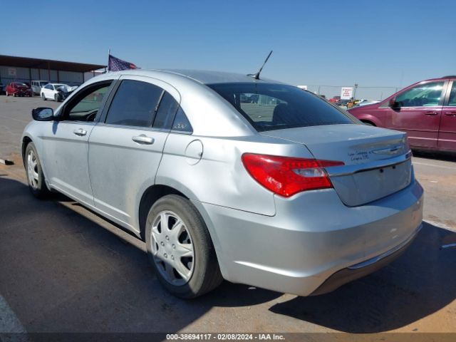 Photo 2 VIN: 1C3CCBAB1CN281558 - CHRYSLER 200 