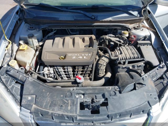 Photo 9 VIN: 1C3CCBAB1CN281558 - CHRYSLER 200 