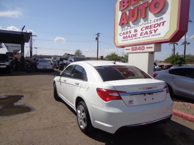 Photo 2 VIN: 1C3CCBAB1CN289689 - CHRYSLER 200 