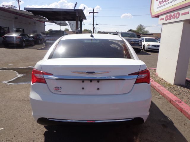 Photo 5 VIN: 1C3CCBAB1CN289689 - CHRYSLER 200 