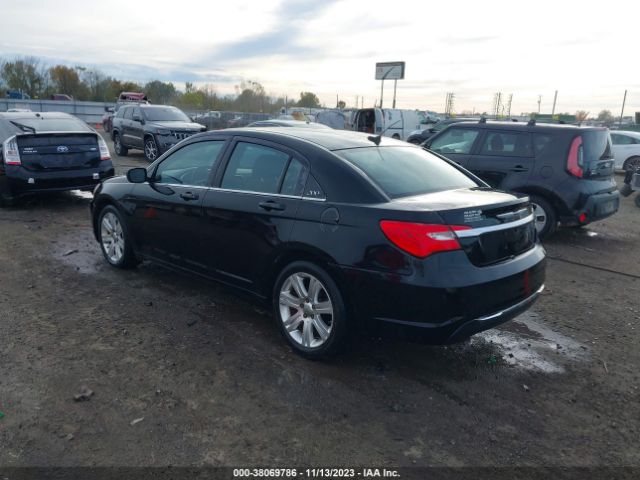 Photo 2 VIN: 1C3CCBAB1CN291894 - CHRYSLER 200 