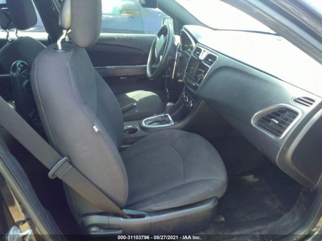 Photo 4 VIN: 1C3CCBAB1DN606436 - CHRYSLER 200 