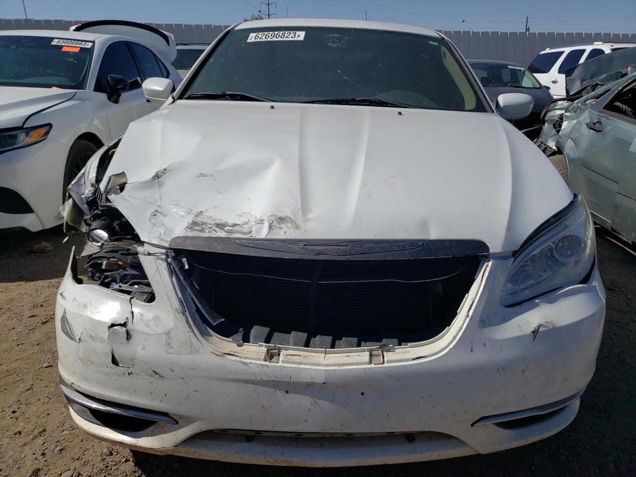 Photo 4 VIN: 1C3CCBAB1DN671707 - CHRYSLER 200 