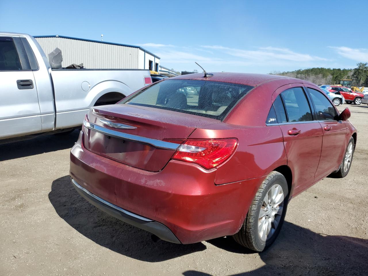 Photo 2 VIN: 1C3CCBAB1EN121845 - CHRYSLER 200 