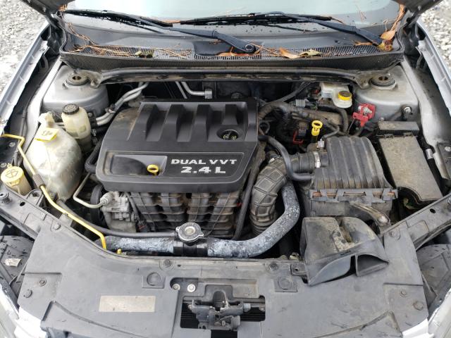 Photo 6 VIN: 1C3CCBAB1EN142372 - CHRYSLER 200 LX 