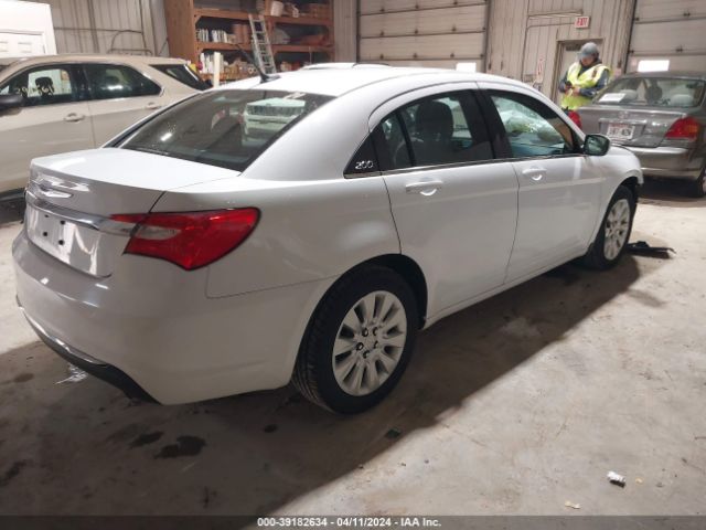 Photo 3 VIN: 1C3CCBAB1EN204434 - CHRYSLER 200 