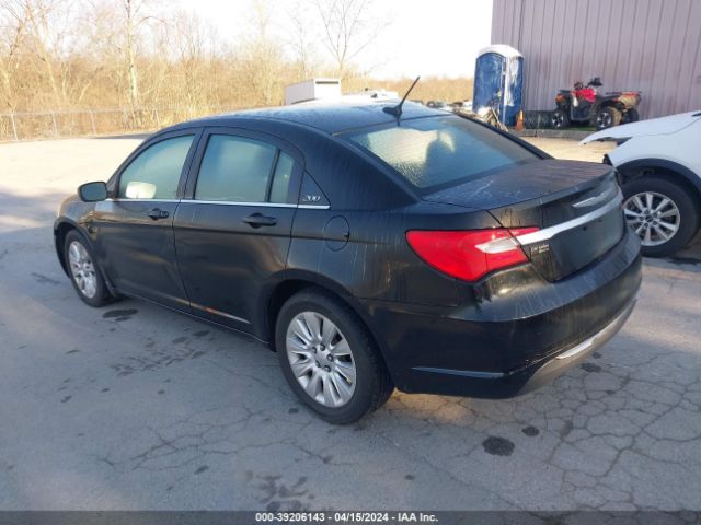 Photo 2 VIN: 1C3CCBAB1EN213439 - CHRYSLER 200 