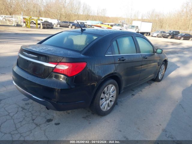 Photo 3 VIN: 1C3CCBAB1EN213439 - CHRYSLER 200 