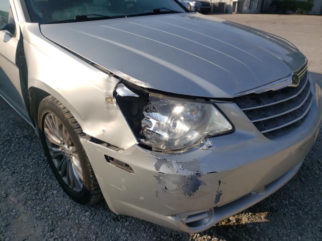 Photo 8 VIN: 1C3CCBAB2CN155340 - CHRYSLER 200 LX 