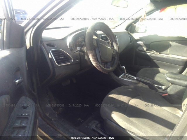 Photo 4 VIN: 1C3CCBAB2CN163230 - CHRYSLER 200 