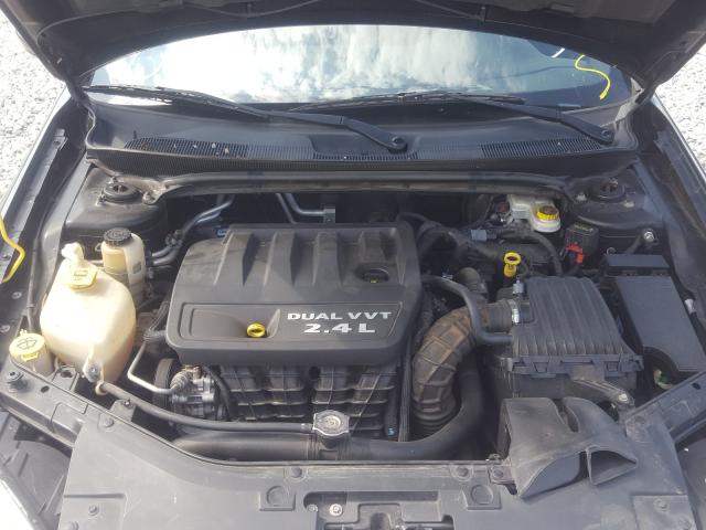 Photo 6 VIN: 1C3CCBAB2CN166211 - CHRYSLER 200 LX 