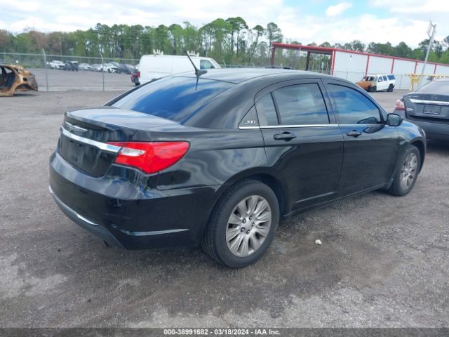 Photo 3 VIN: 1C3CCBAB2CN295808 - CHRYSLER 200 