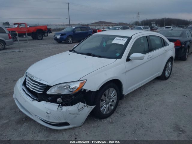 Photo 1 VIN: 1C3CCBAB2DN686104 - CHRYSLER 200 