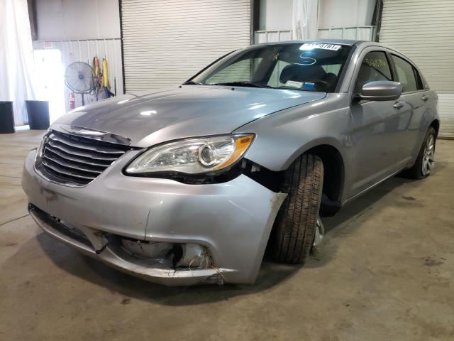 Photo 1 VIN: 1C3CCBAB2DN686586 - CHRYSLER 200 LX 