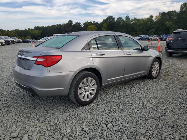 Photo 2 VIN: 1C3CCBAB2DN733647 - CHRYSLER 200 LX 