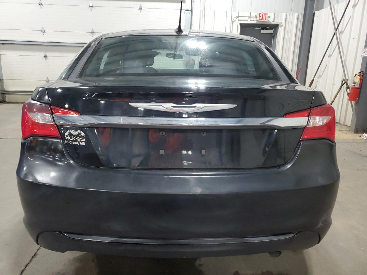 Photo 5 VIN: 1C3CCBAB2EN141263 - CHRYSLER 200 