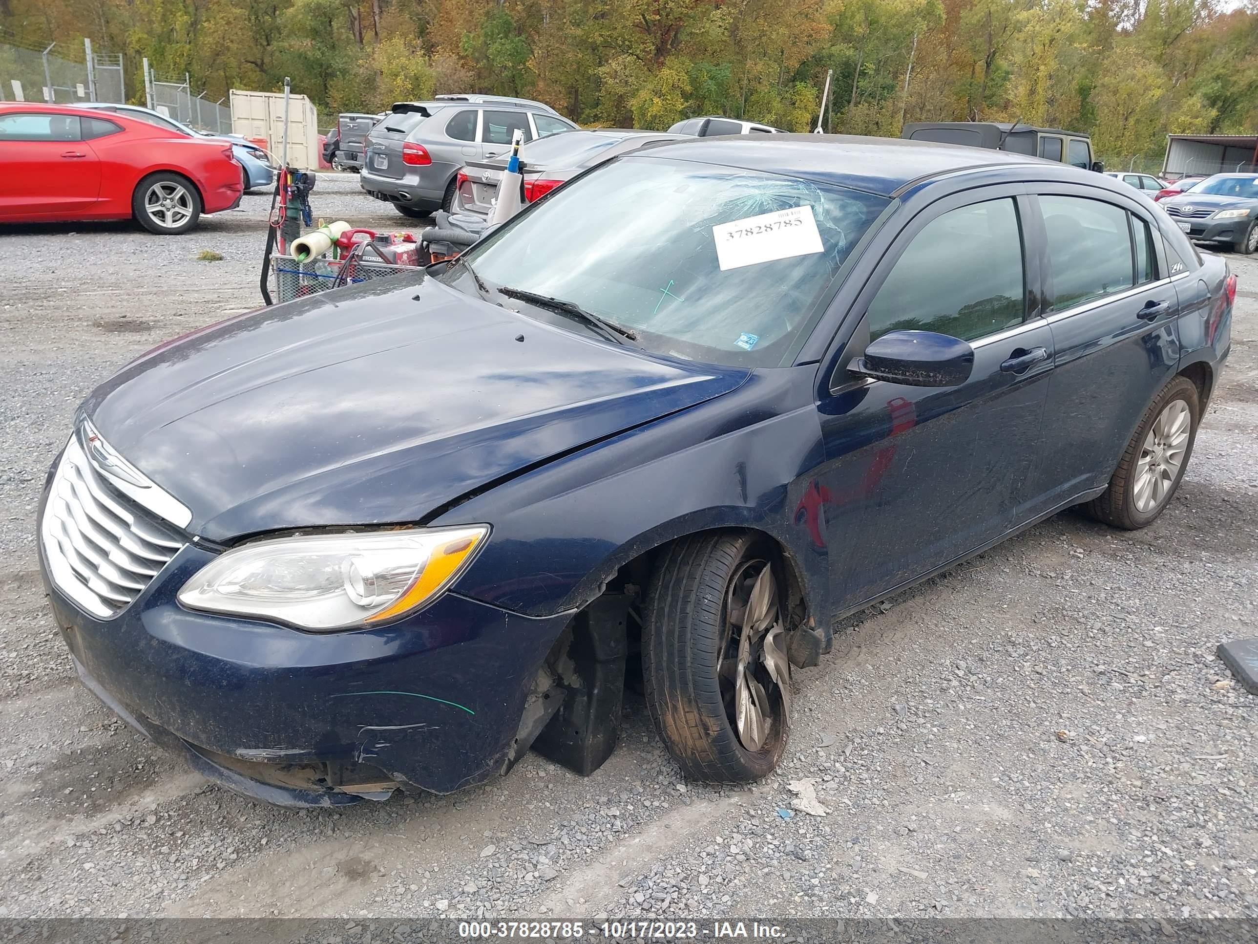 Photo 1 VIN: 1C3CCBAB2EN208671 - CHRYSLER 200 