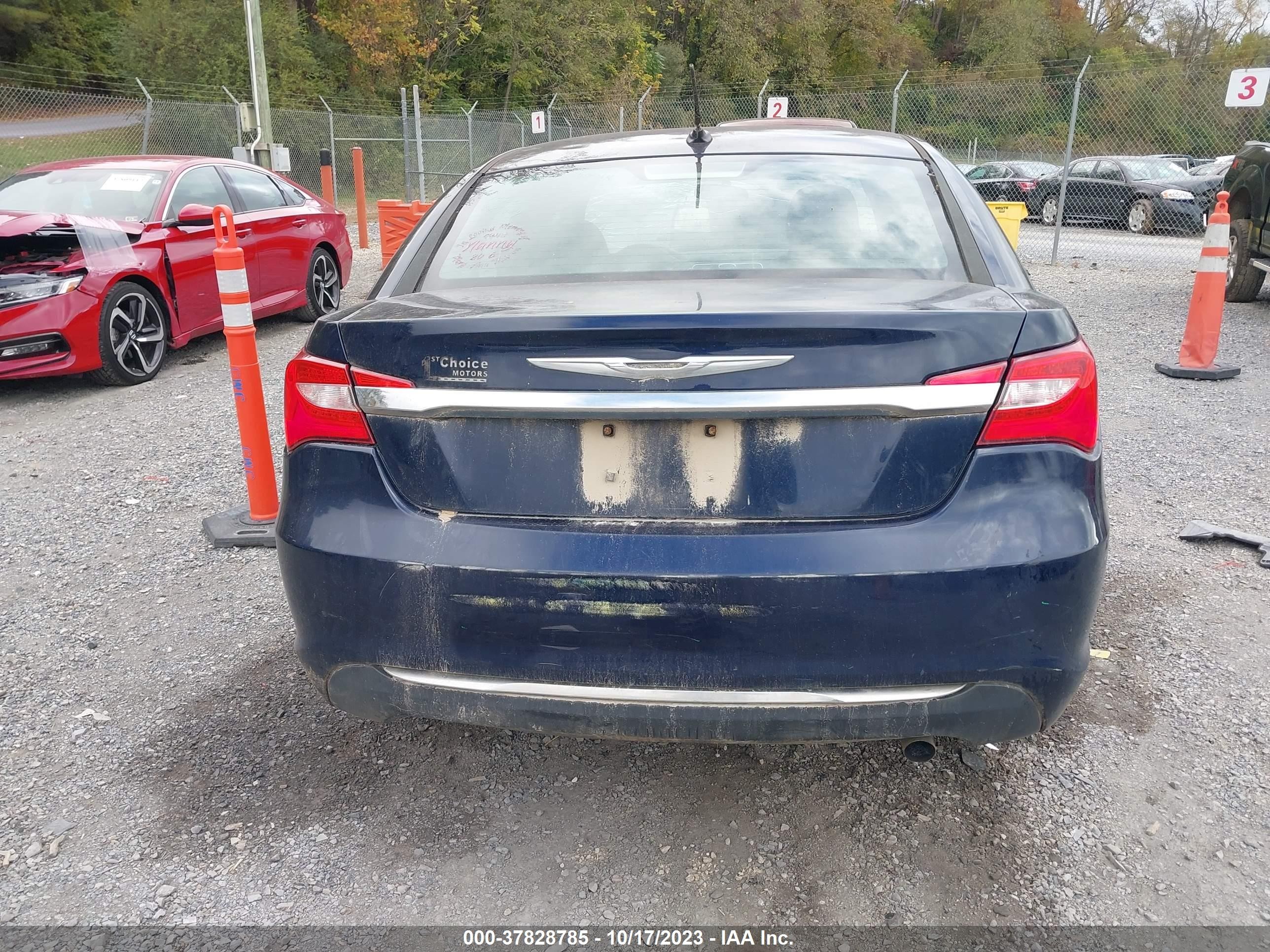 Photo 15 VIN: 1C3CCBAB2EN208671 - CHRYSLER 200 