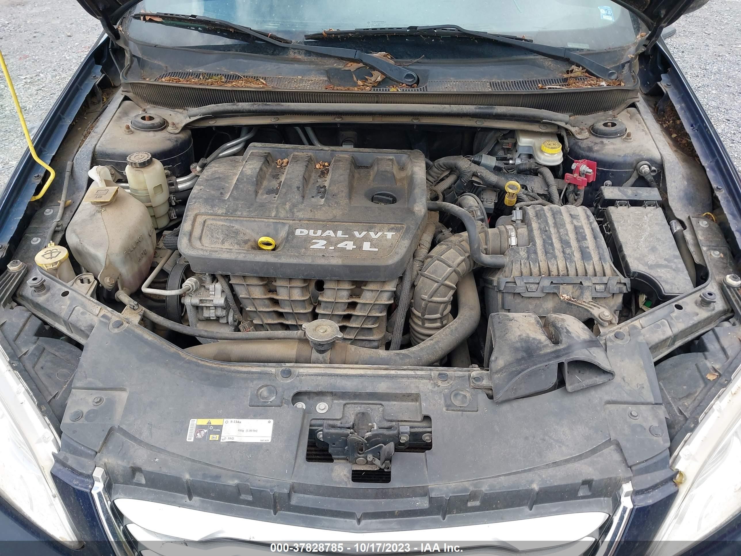 Photo 9 VIN: 1C3CCBAB2EN208671 - CHRYSLER 200 