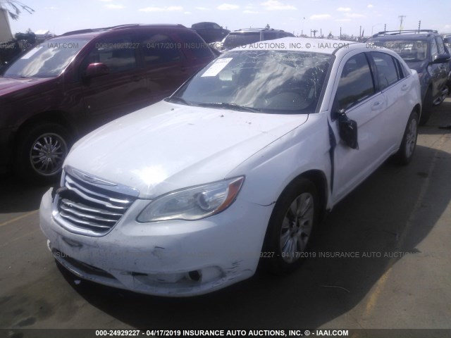 Photo 1 VIN: 1C3CCBAB2EN212753 - CHRYSLER 200 