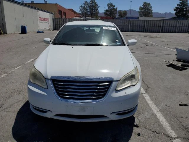 Photo 4 VIN: 1C3CCBAB3CN179890 - CHRYSLER 200 LX 