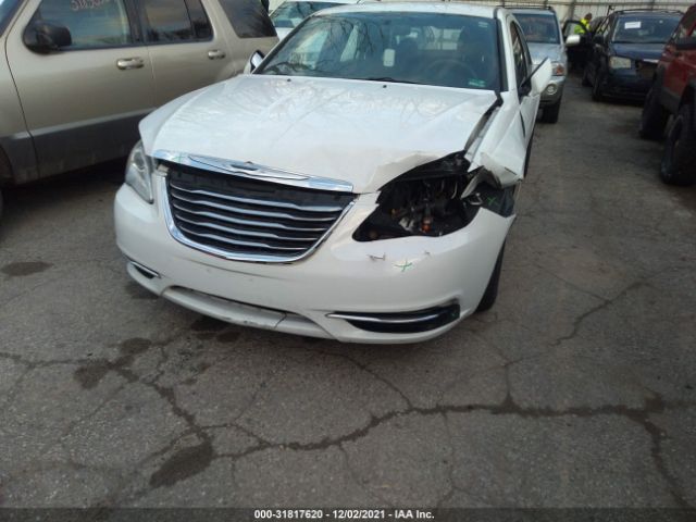 Photo 5 VIN: 1C3CCBAB3CN295526 - CHRYSLER 200 