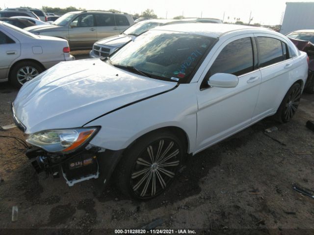 Photo 1 VIN: 1C3CCBAB3DN642371 - CHRYSLER 200 