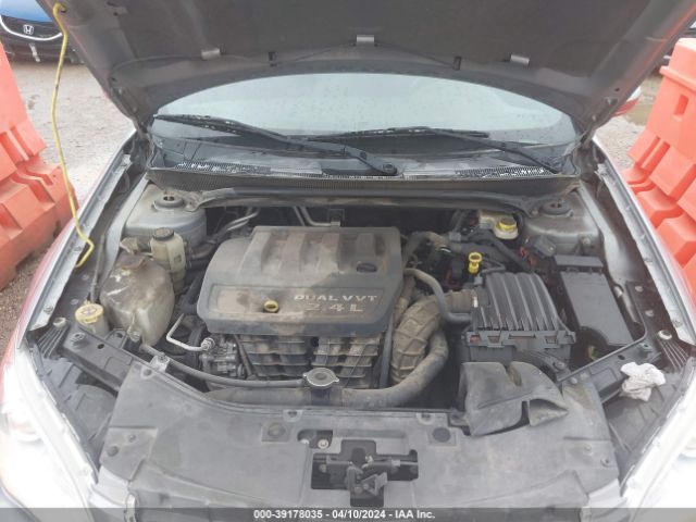 Photo 9 VIN: 1C3CCBAB3DN671658 - CHRYSLER 200 