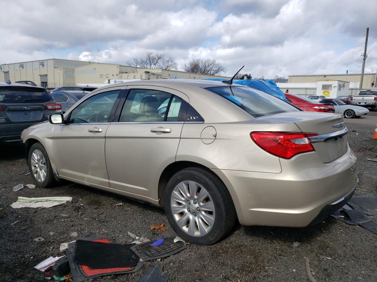 Photo 1 VIN: 1C3CCBAB3DN686094 - CHRYSLER 200 