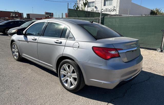 Photo 2 VIN: 1C3CCBAB3DN698780 - CHRYSLER 200 LX 