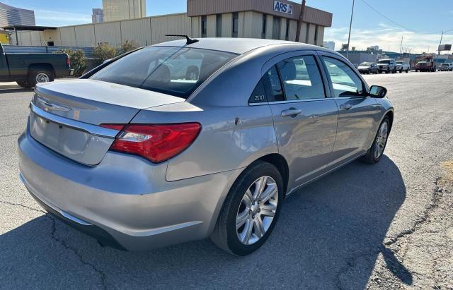 Photo 3 VIN: 1C3CCBAB3DN698780 - CHRYSLER 200 LX 