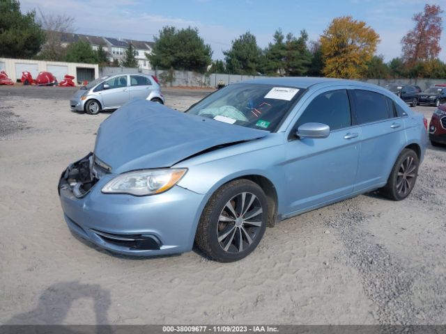 Photo 1 VIN: 1C3CCBAB3DN704819 - CHRYSLER 200 