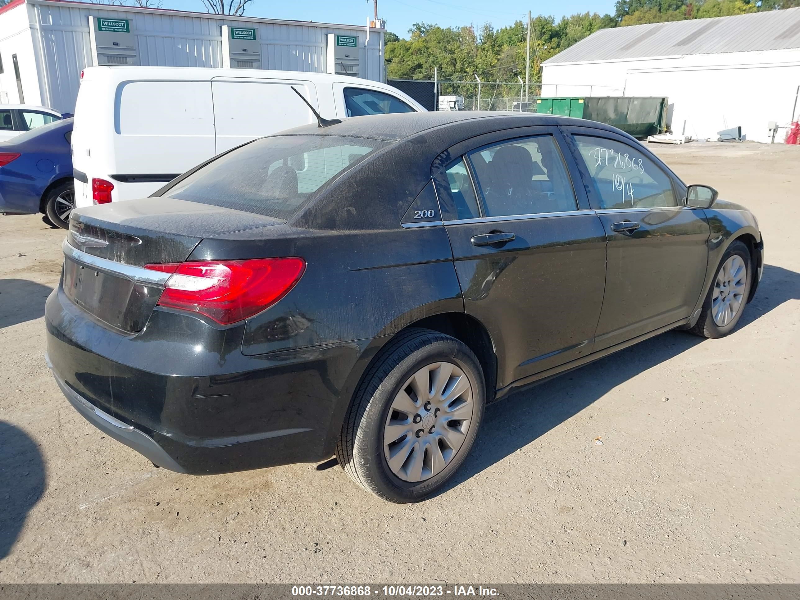 Photo 3 VIN: 1C3CCBAB3EN205245 - CHRYSLER 200 