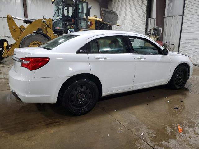 Photo 2 VIN: 1C3CCBAB3EN206086 - CHRYSLER 200 LX 