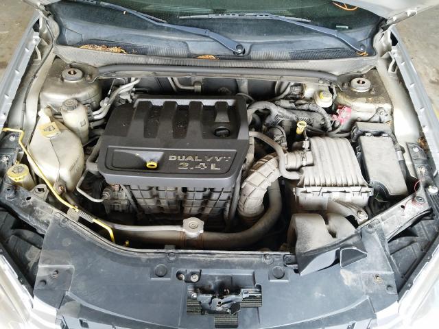 Photo 6 VIN: 1C3CCBAB4CN100940 - CHRYSLER 200 LX 