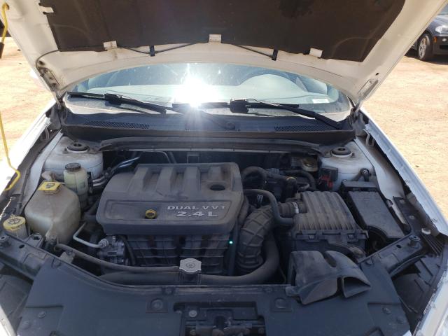 Photo 6 VIN: 1C3CCBAB4CN291615 - CHRYSLER 200 LX 