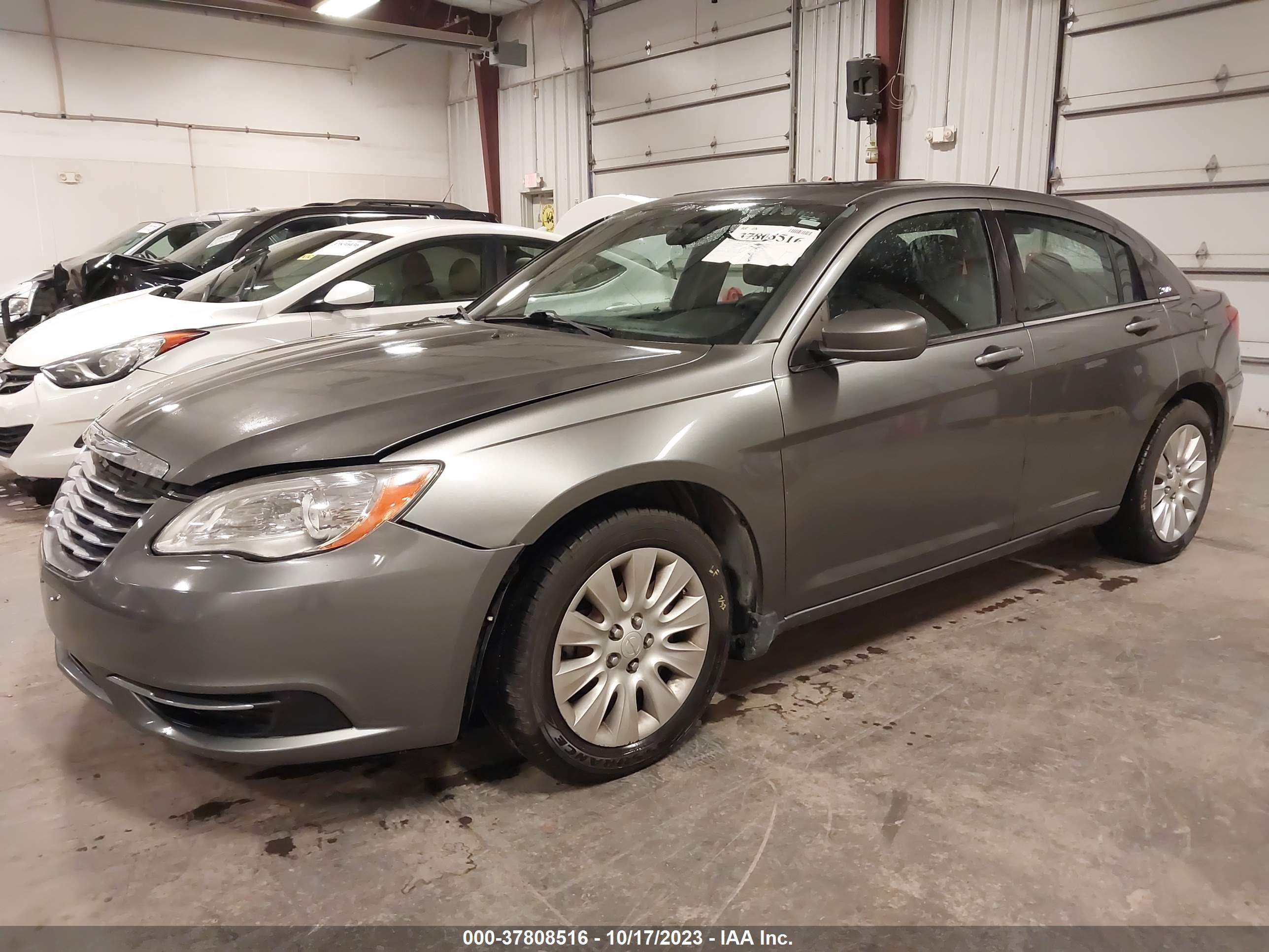 Photo 1 VIN: 1C3CCBAB4CN305965 - CHRYSLER 200 