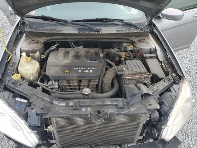 Photo 10 VIN: 1C3CCBAB4DN670857 - CHRYSLER 200 