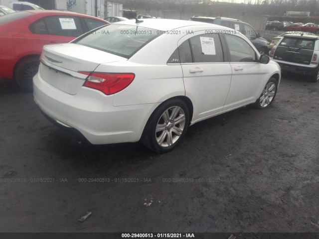 Photo 3 VIN: 1C3CCBAB4DN698450 - CHRYSLER 200 