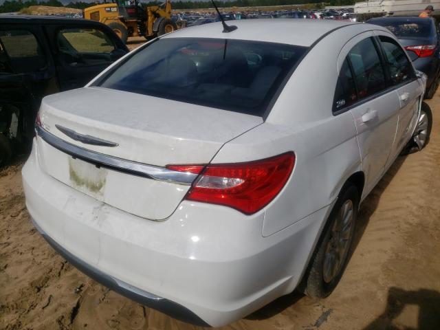 Photo 3 VIN: 1C3CCBAB4EN209675 - CHRYSLER 200 LX 