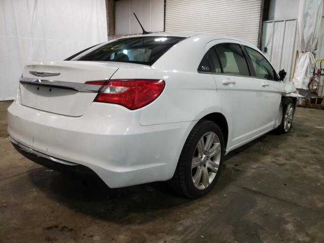 Photo 3 VIN: 1C3CCBAB5CN184346 - CHRYSLER 200 LX 